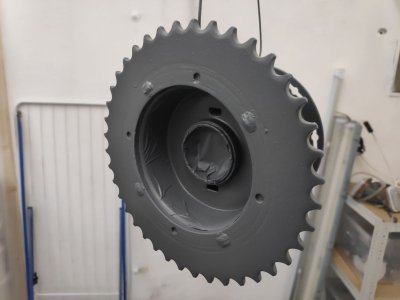 072